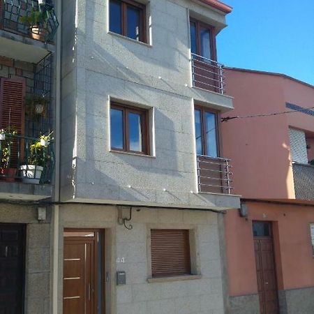 Apartamentos Luis Antonio Mestre О Грове Екстериор снимка