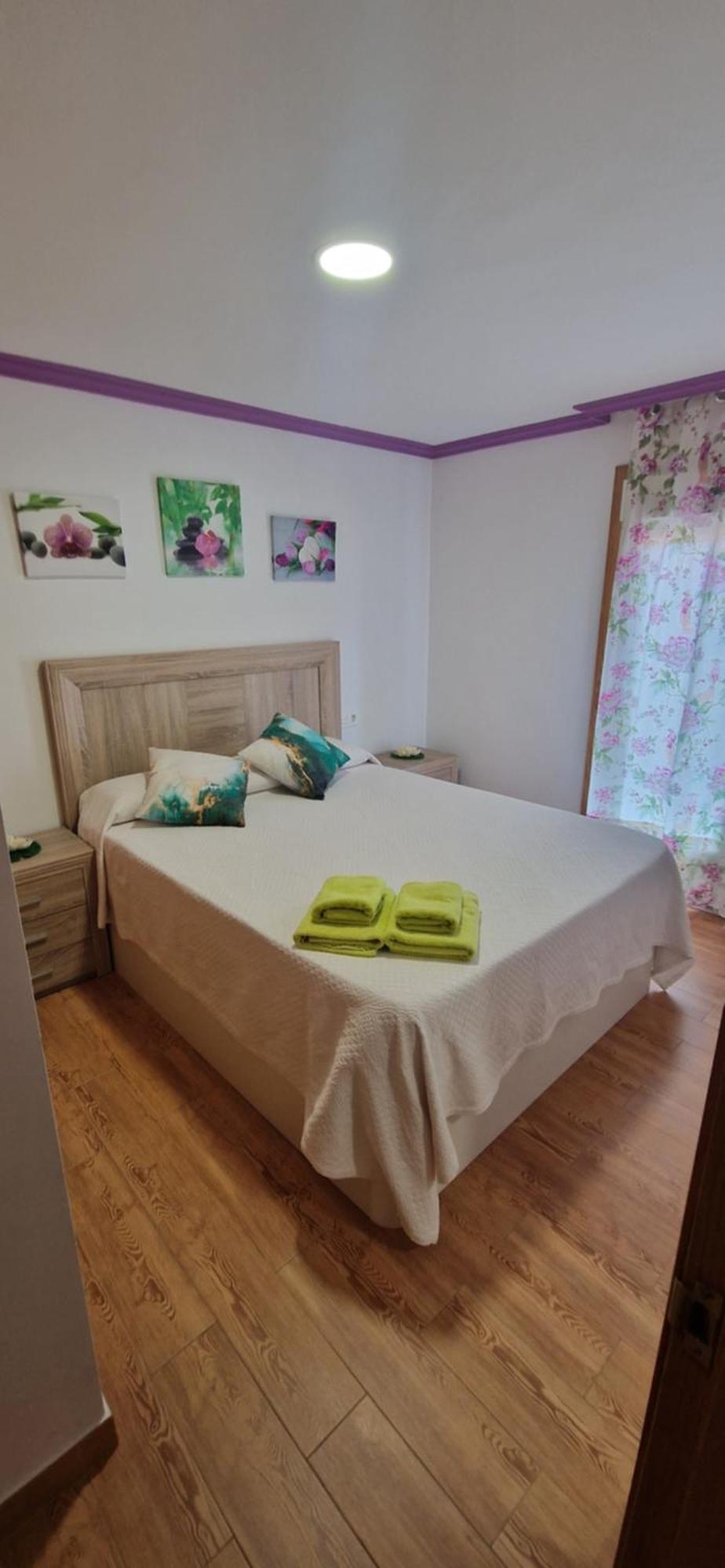 Apartamentos Luis Antonio Mestre О Грове Стая снимка